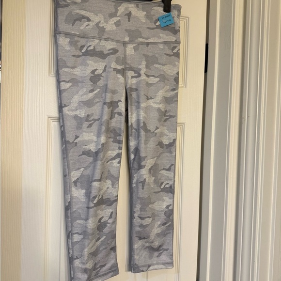 Gap Work Out Grey Camo Sports Bra And Matching Leggings Size S - Picture 8 of 10